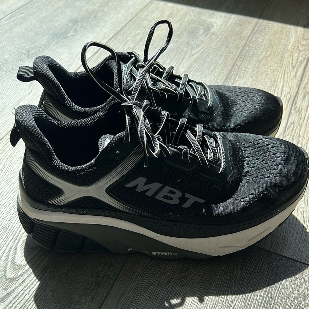 Women’s MBT, Pivot Strike, running shoe size 10